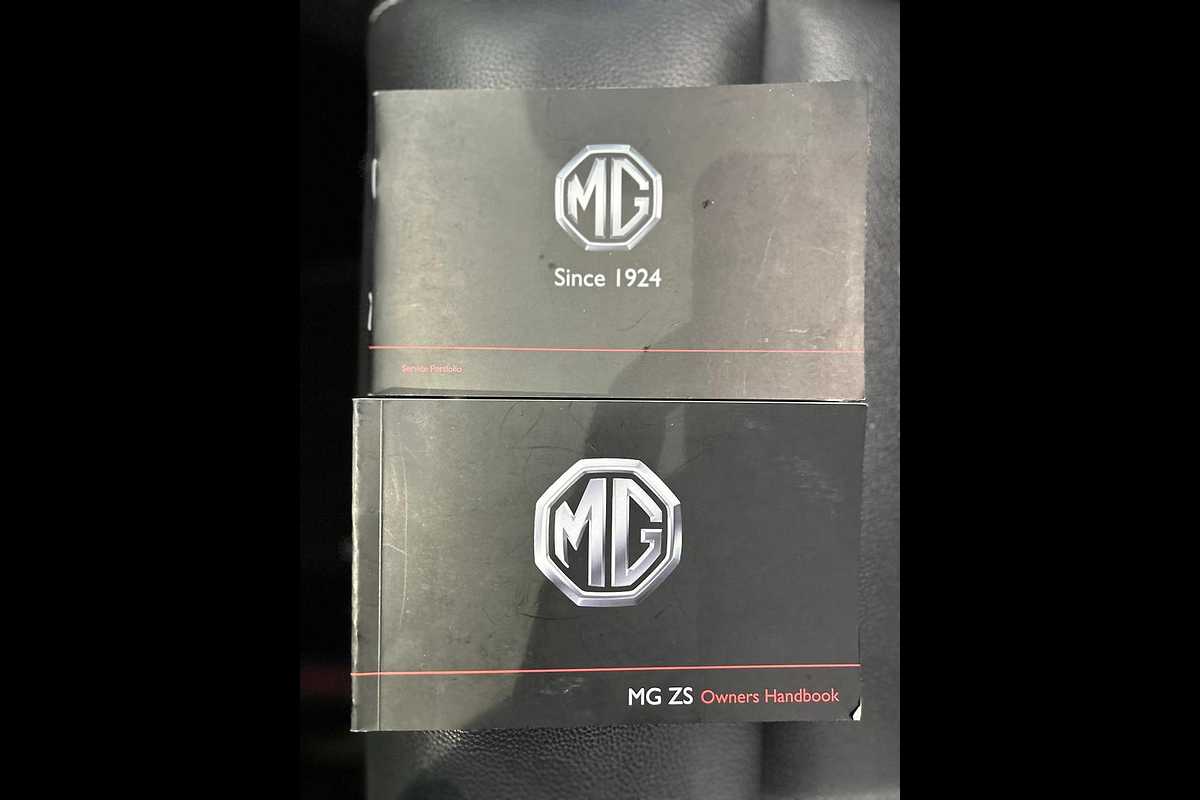 2019 MG ZS Essence AZS1