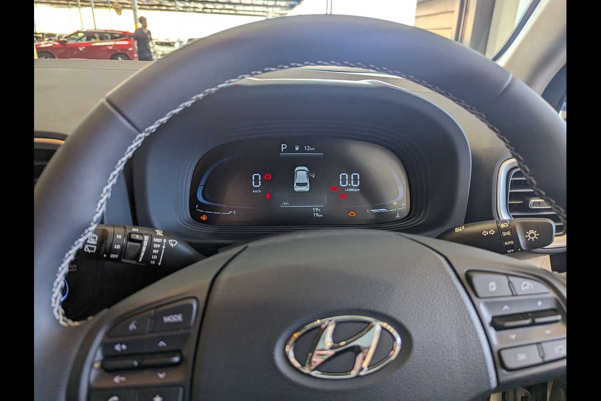 2024 Hyundai Venue Elite QX.V5