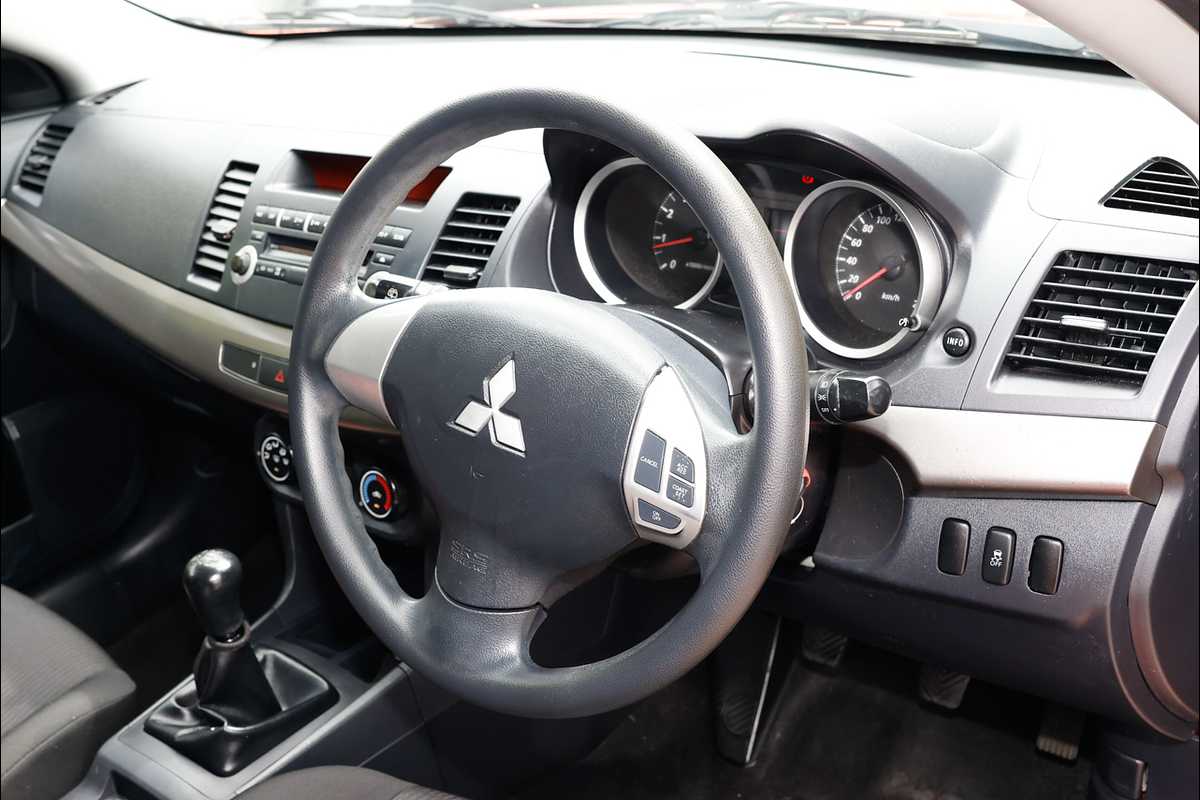 2011 Mitsubishi Lancer ES CJ