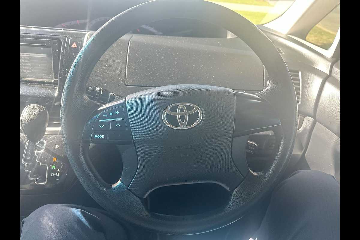 2015 Toyota Tarago GLi ACR50R