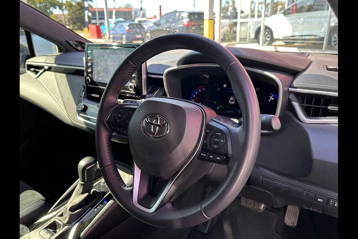2020 Toyota Corolla ZR Hybrid ZWE211R
