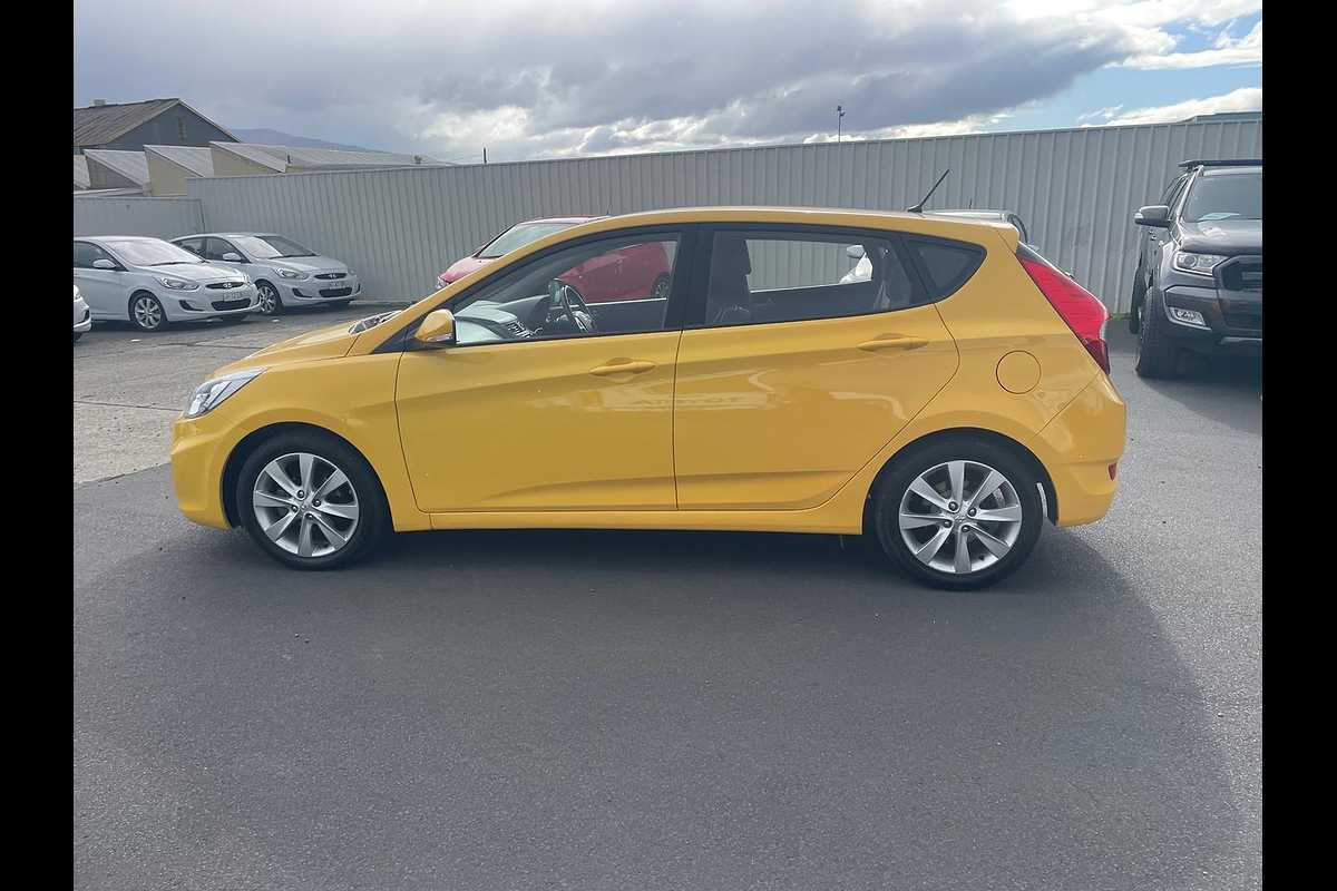 2019 hyundai accent sport auto my19 deals