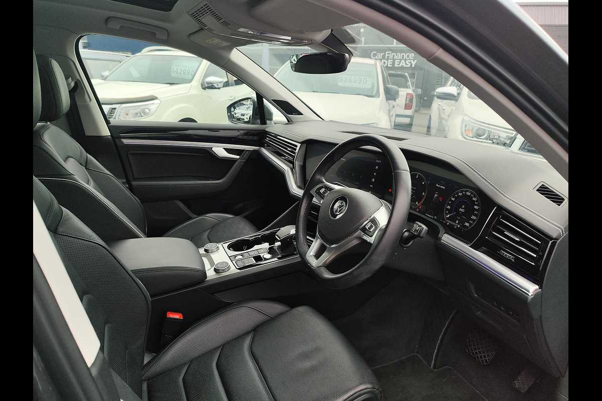 2020 Volkswagen Touareg 190TDI Premium CR