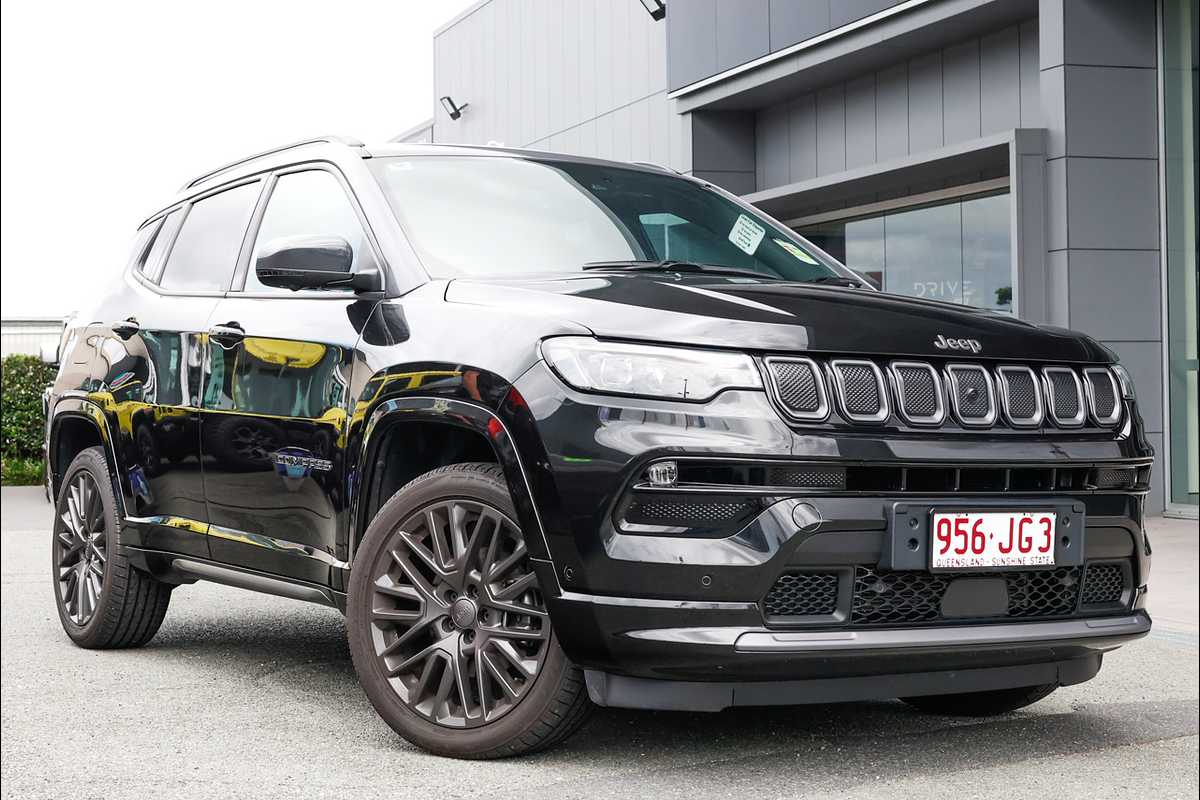 2022 Jeep Compass S-Limited M6