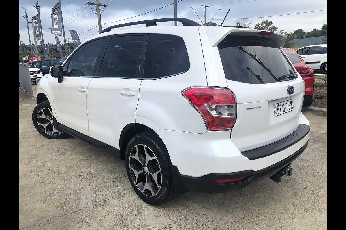 2014 Subaru Forester 2.5i-S S4