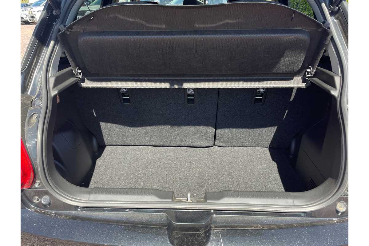 2019 Suzuki Swift GL Navigator AZ
