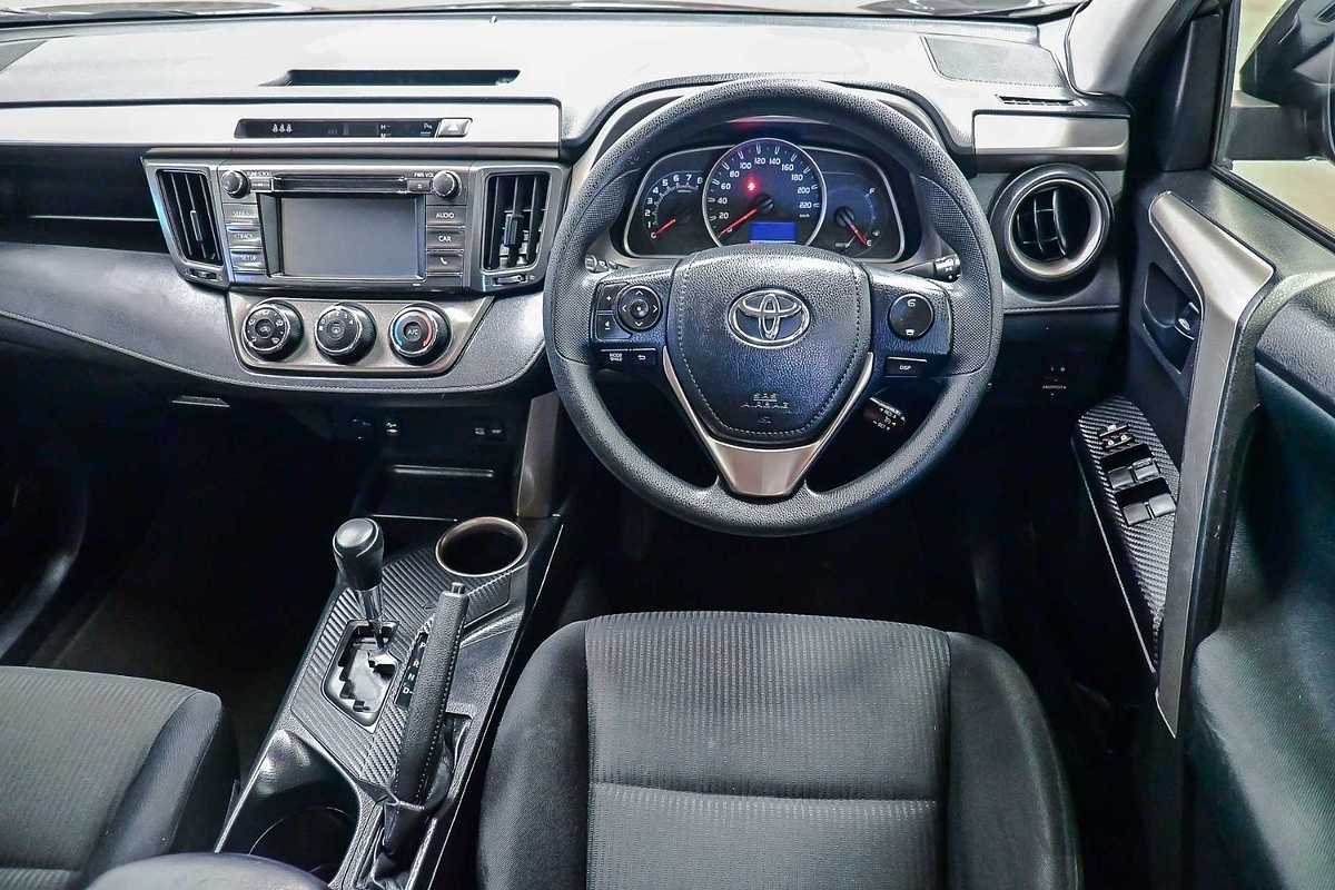 2015 Toyota RAV4 GX ZSA42R