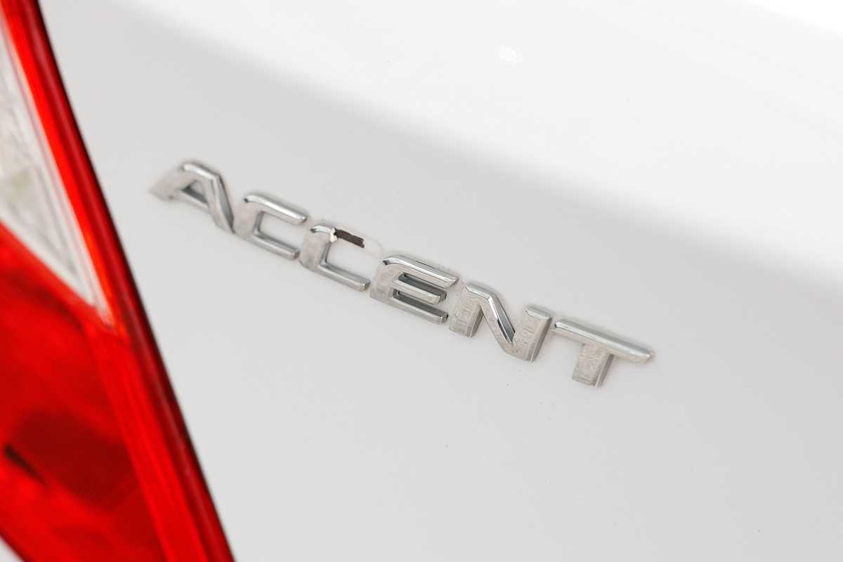 2017 Hyundai Accent Sport RB5