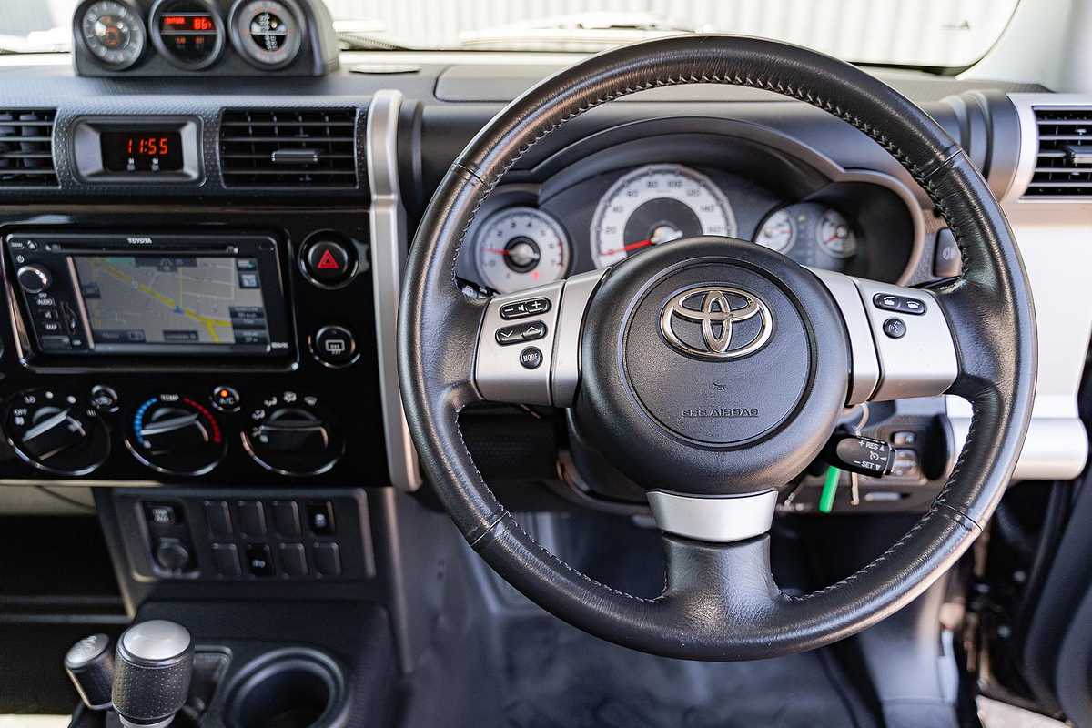 2016 Toyota FJ Cruiser GSJ15R