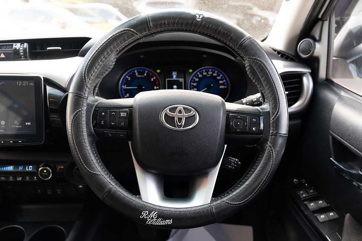 2015 Toyota Hilux SR5 GUN126R 4X4