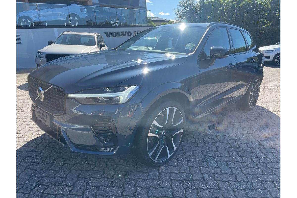 2022 Volvo XC60 Ultimate B6 Dark