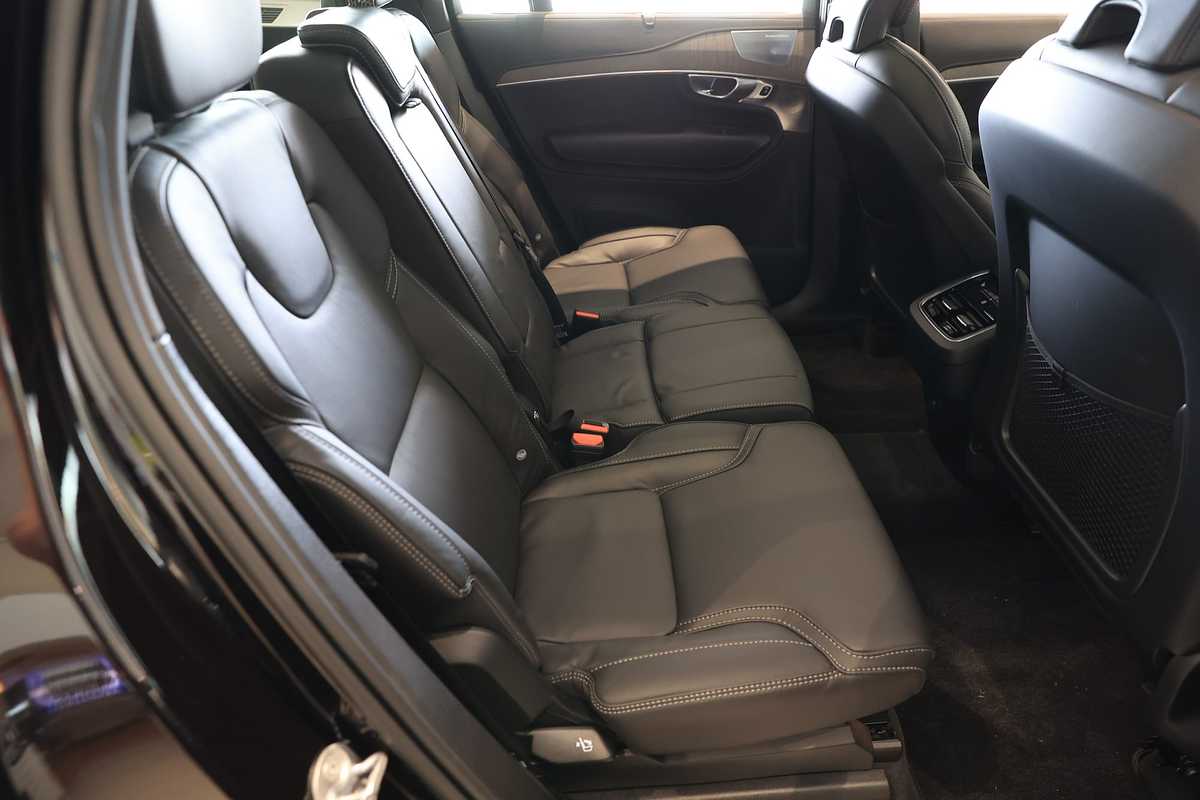2023 Volvo XC90 Ultimate B6 Bright