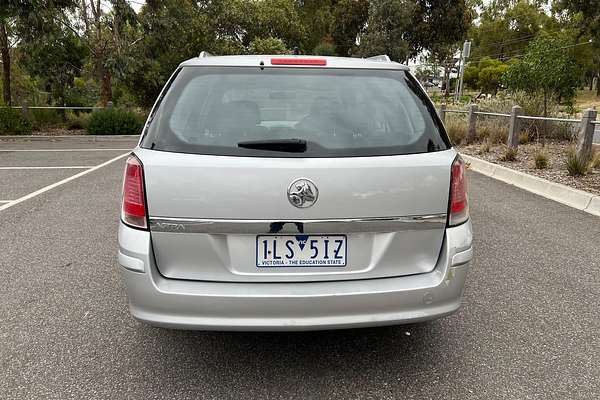 2005 Holden Astra CDX AH