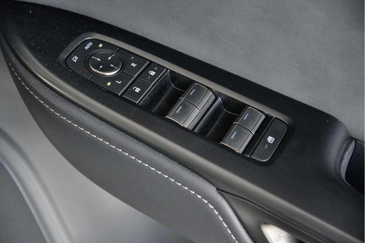 2023 Lexus RZ RZ450e Luxury XEBM15R