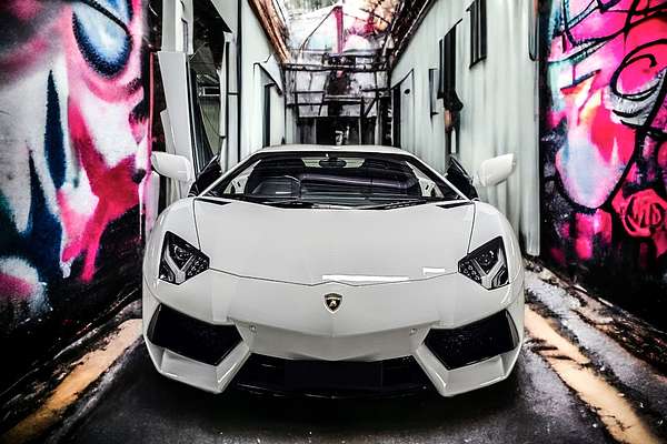 2012 Lamborghini Aventador LP700-4 834