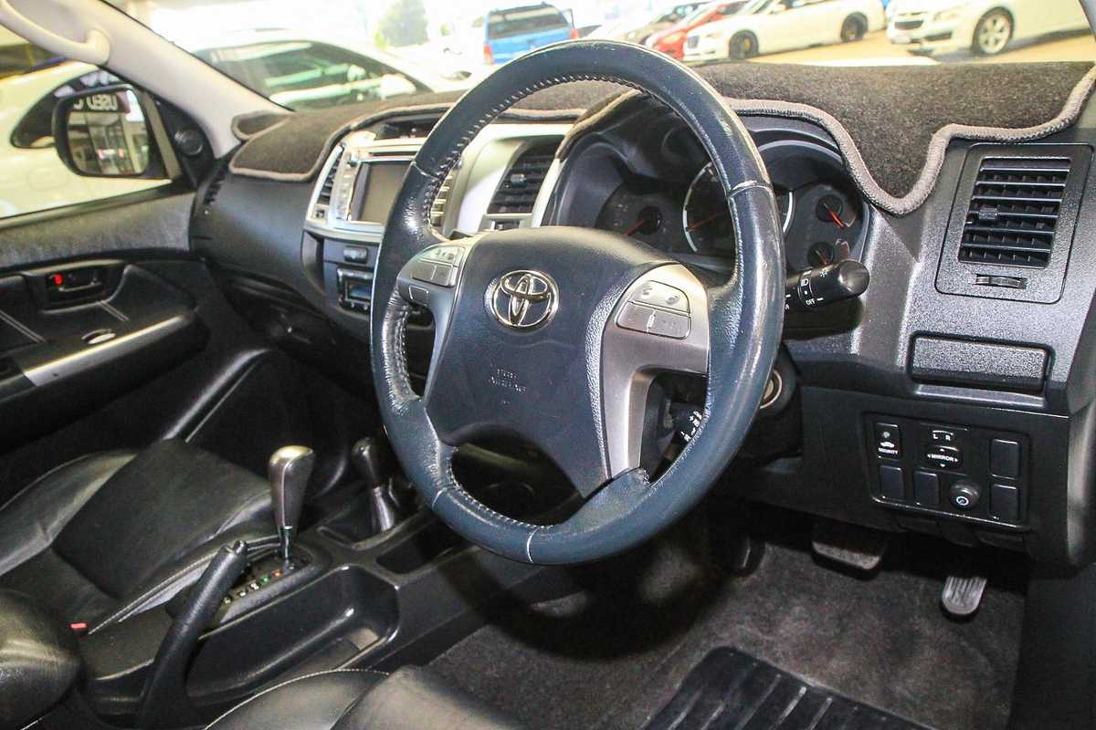 2014 Toyota Hilux SR5 KUN26R 4X4