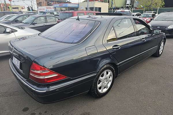 1999 Mercedes Benz S-Class S500 V220