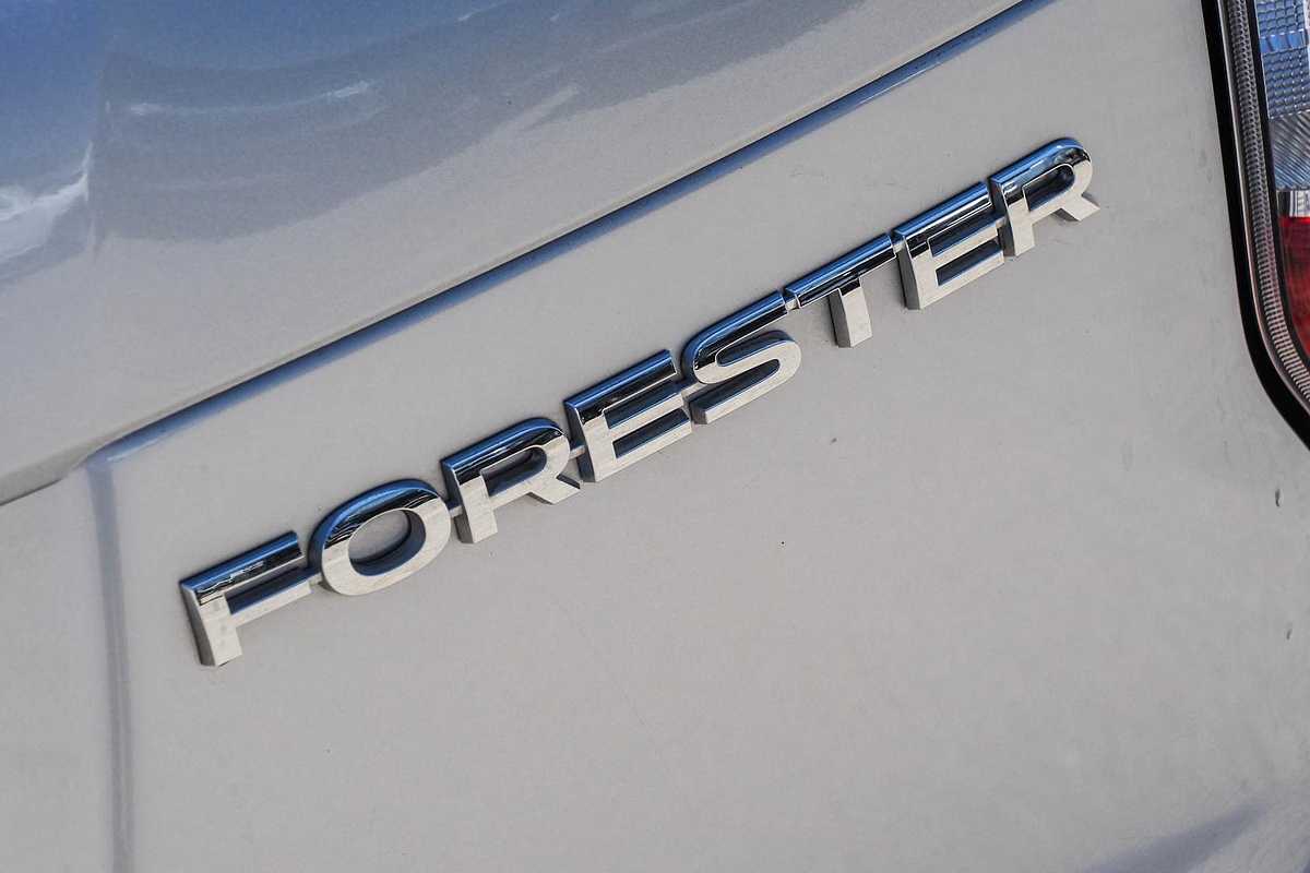 2015 Subaru Forester 2.5i-L S4