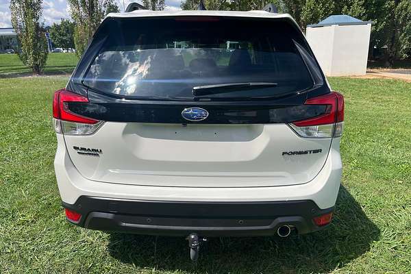 2023 Subaru Forester 2.5i-S 50 Years Edition S5