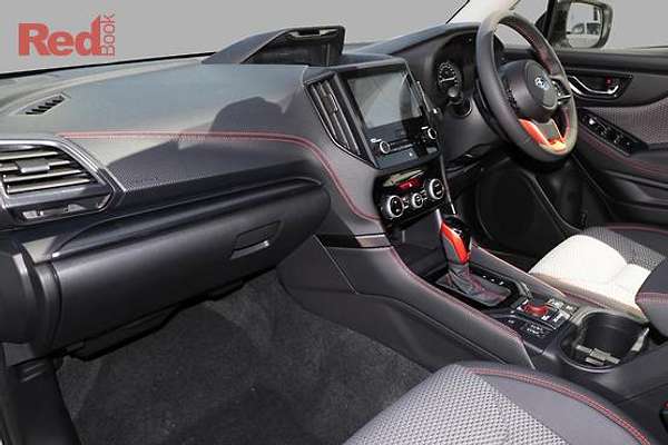 2024 Subaru Forester 2.5i Sport S5