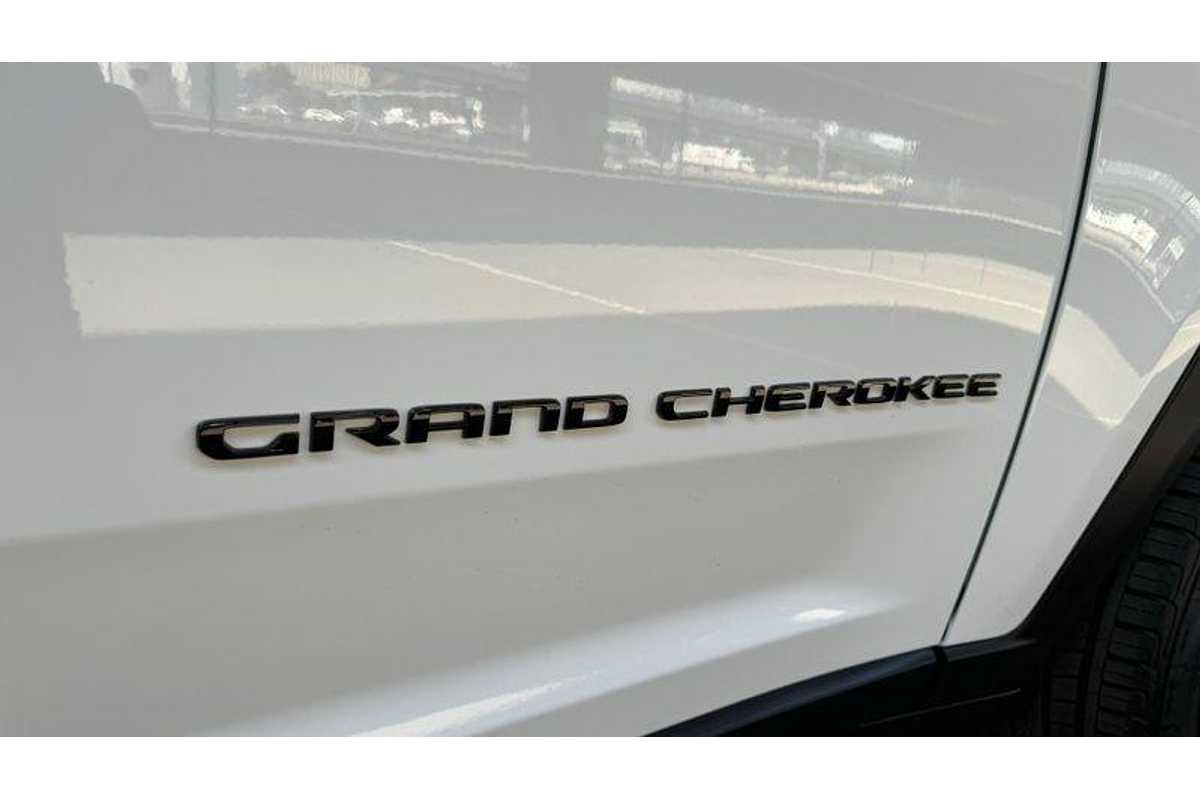 2023 Jeep Grand Cherokee Night Eagle WL