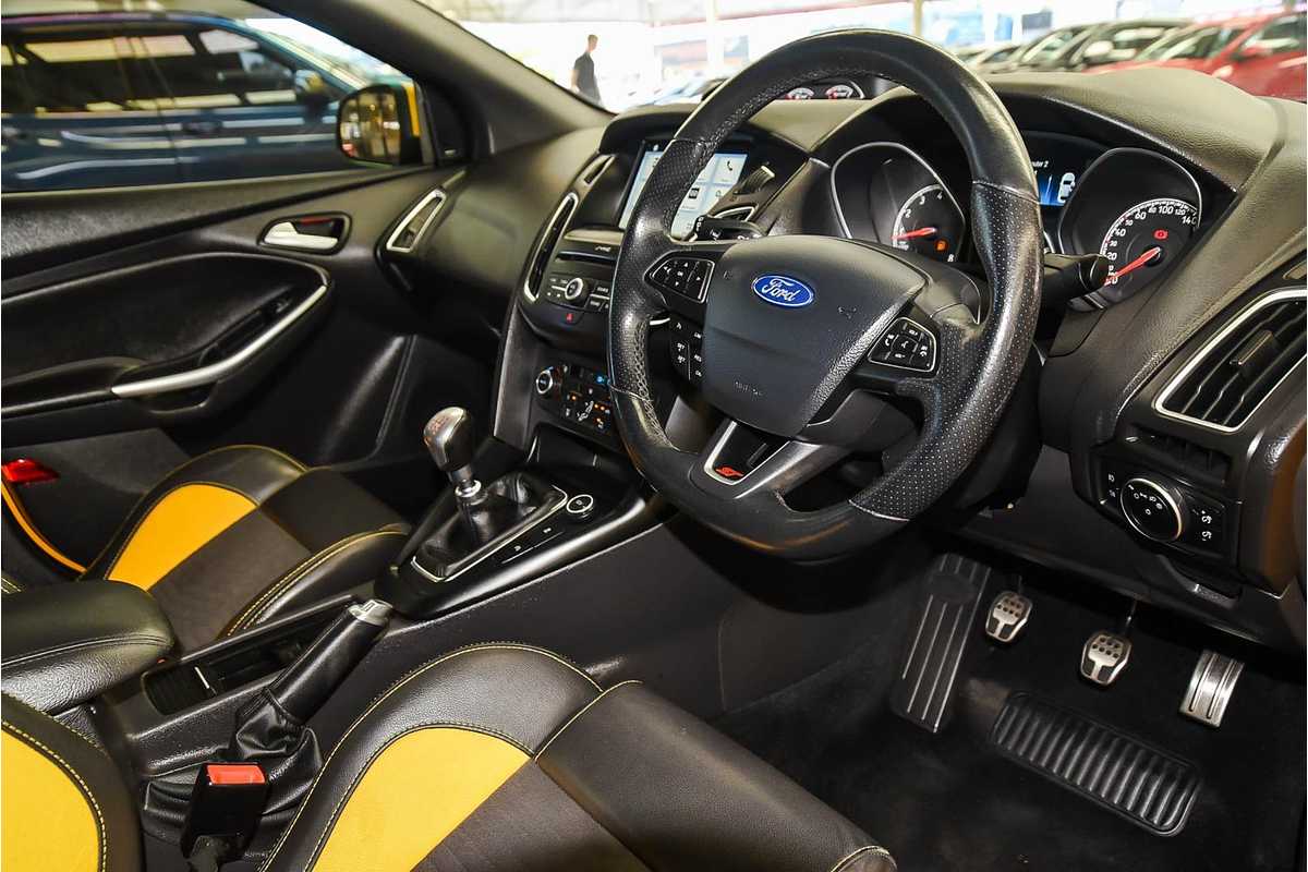 2017 Ford Focus ST LZ