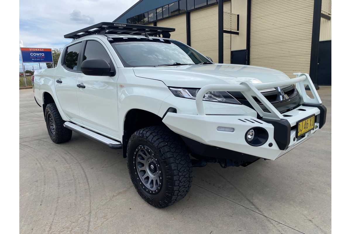2022 Mitsubishi Triton GLX-R MR 4X4