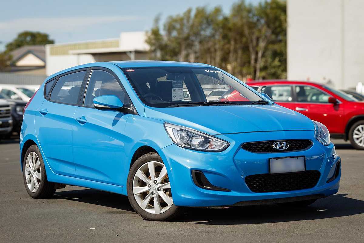 2019 Hyundai Accent Sport RB6