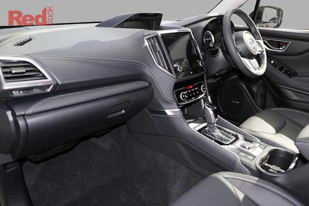 2024 Subaru Forester Hybrid S S5