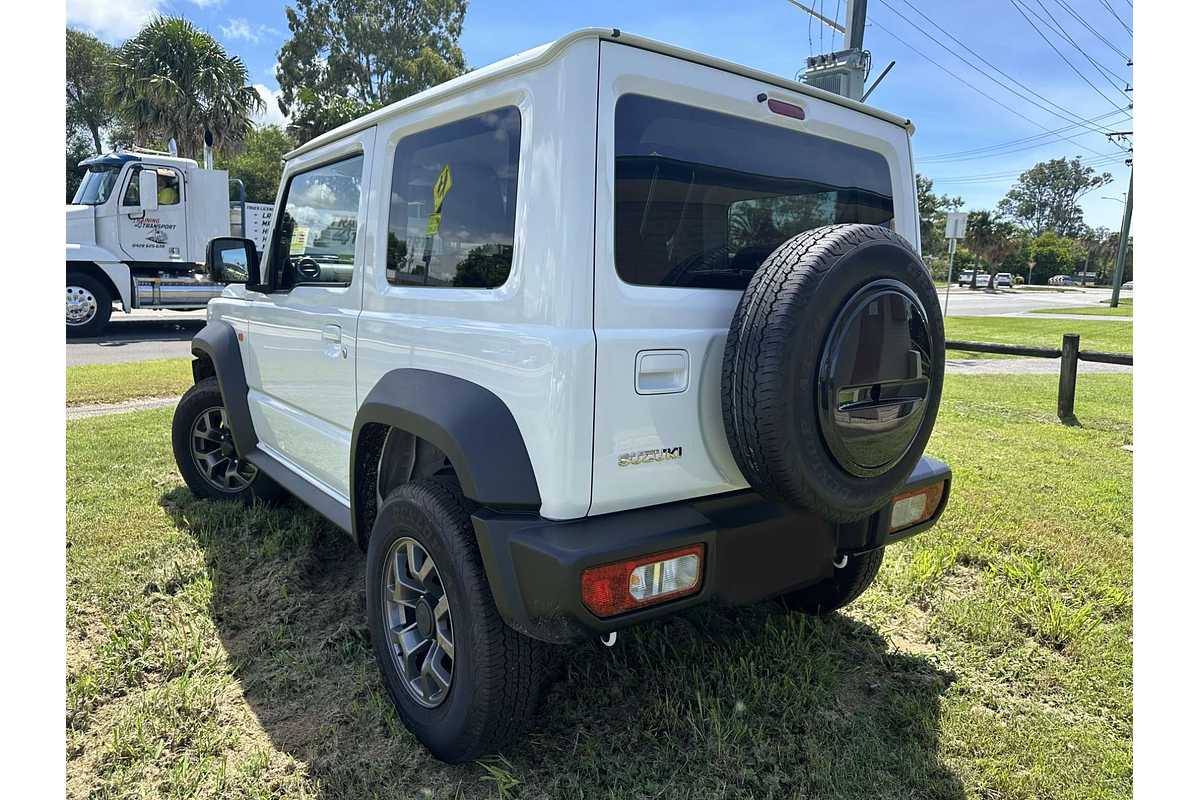 2023 Suzuki Jimny GLX GJ