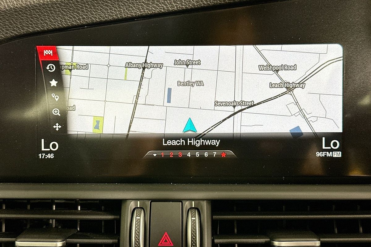 2018 Alfa Romeo GIULIA  952