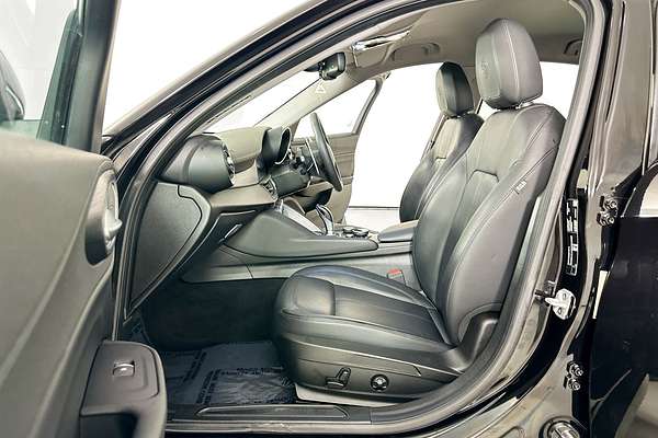 2018 Alfa Romeo GIULIA  952