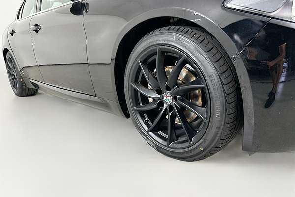 2018 Alfa Romeo GIULIA  952