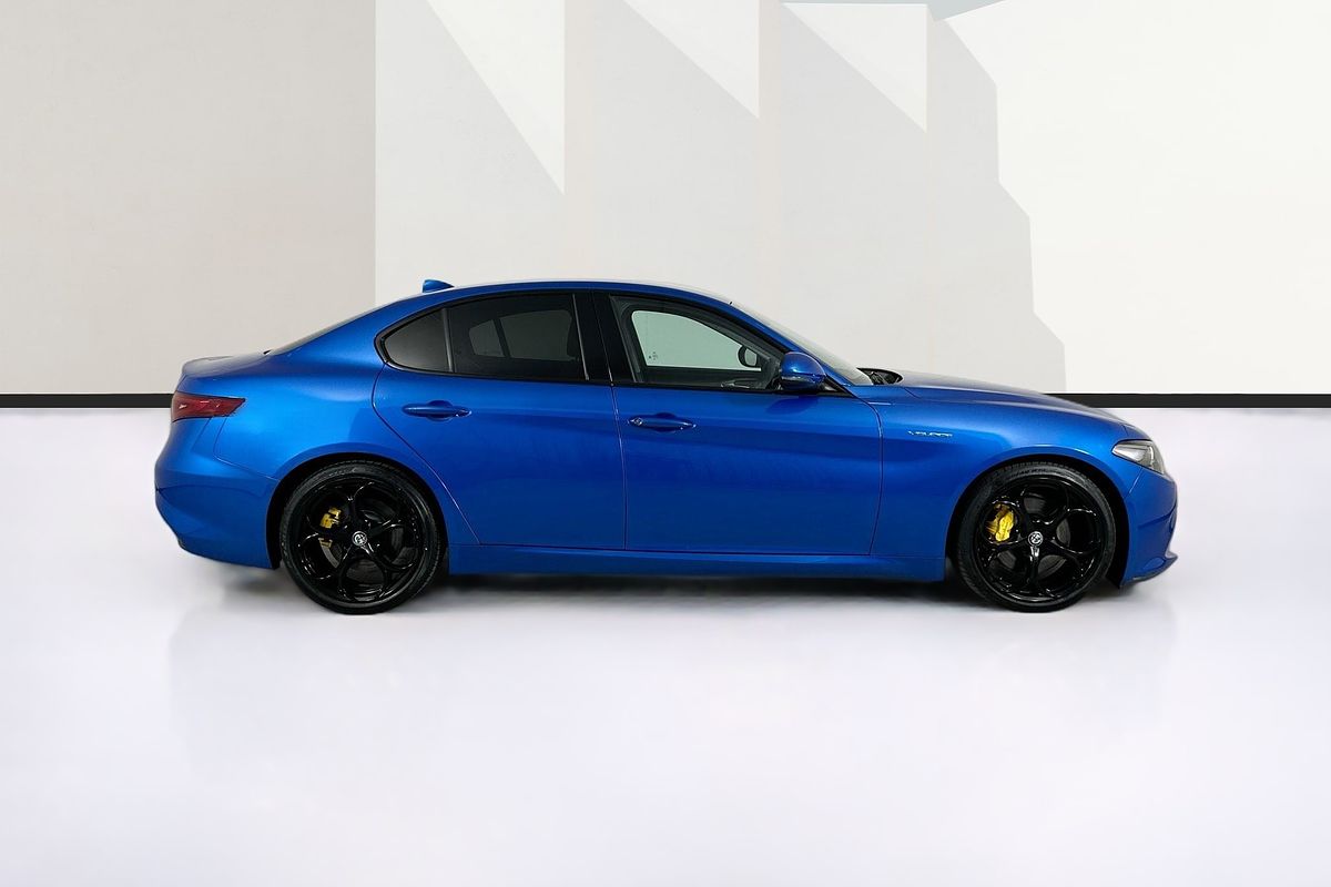 2017 Alfa Romeo Giulia VELOCE 952