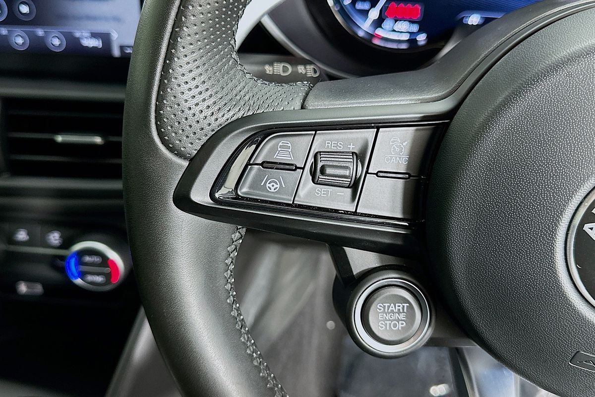 2024 Alfa Romeo GIULIA VELOCE SERIES 4 MY23