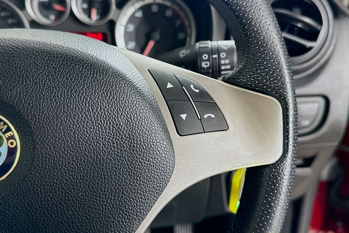 2014 Alfa Romeo MITO Series 2