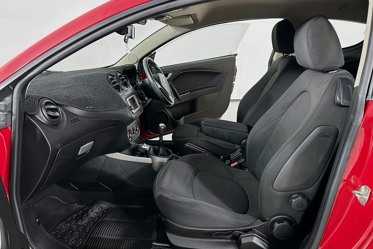 2014 Alfa Romeo MITO Series 2