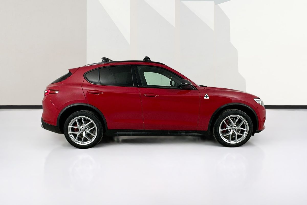 2020 Alfa Romeo STELVIO Ti 949