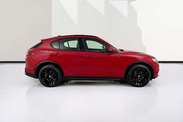 2019 Alfa Romeo STELVIO  949