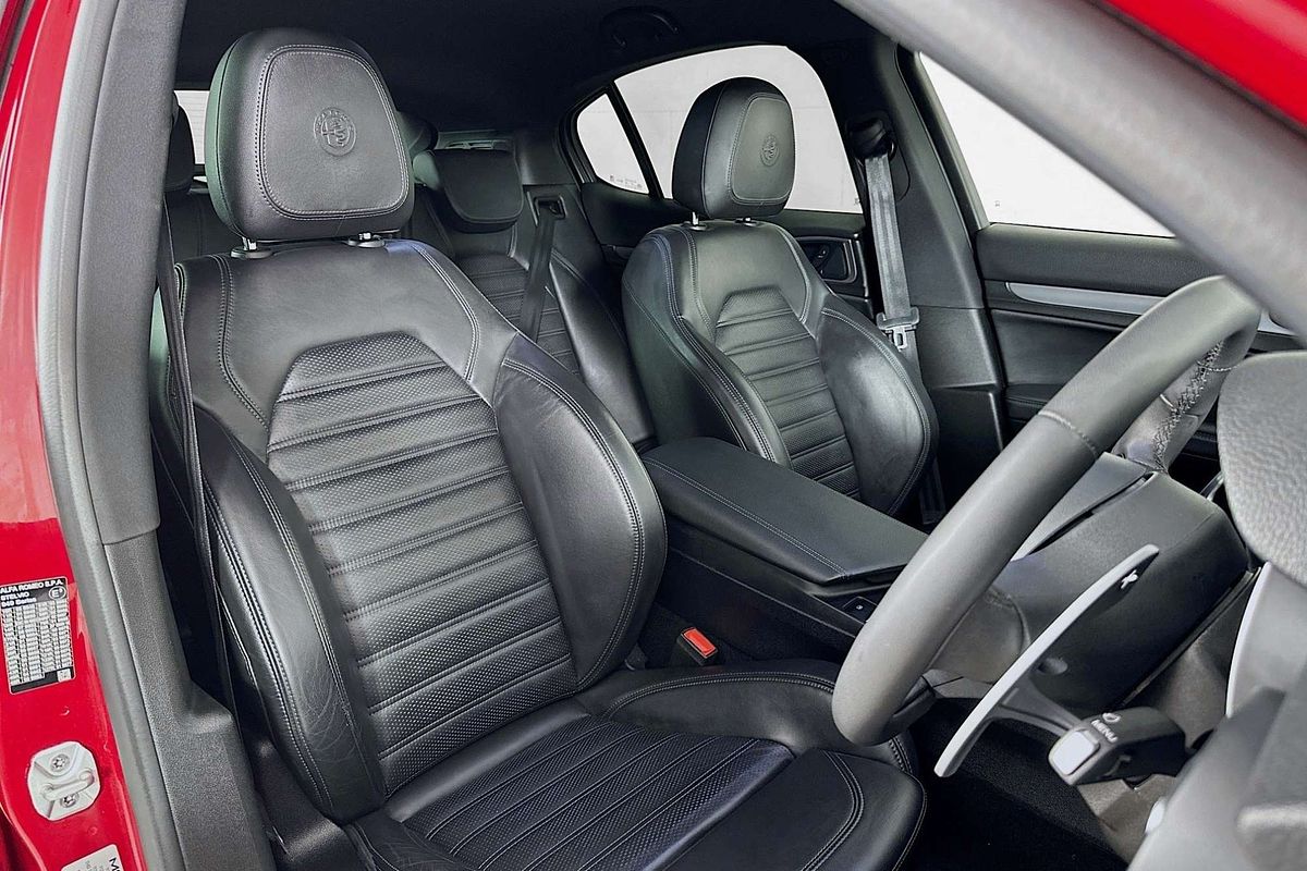 2020 Alfa Romeo STELVIO Ti 949