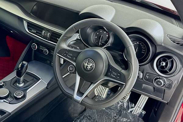 2019 Alfa Romeo STELVIO  949
