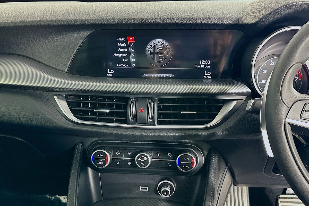 2020 Alfa Romeo STELVIO Ti 949