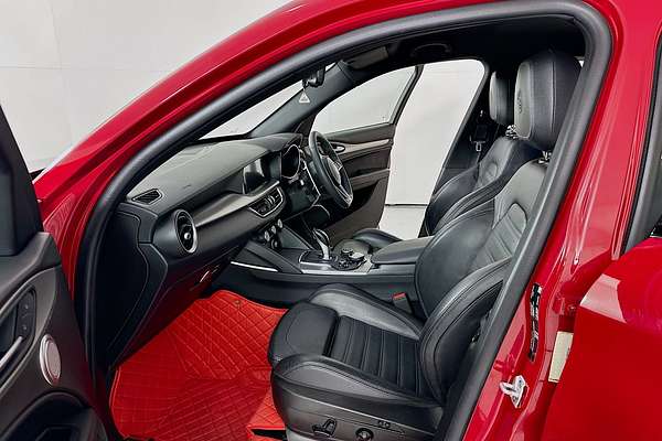 2019 Alfa Romeo STELVIO  949