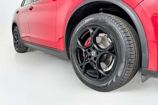 2019 Alfa Romeo STELVIO  949