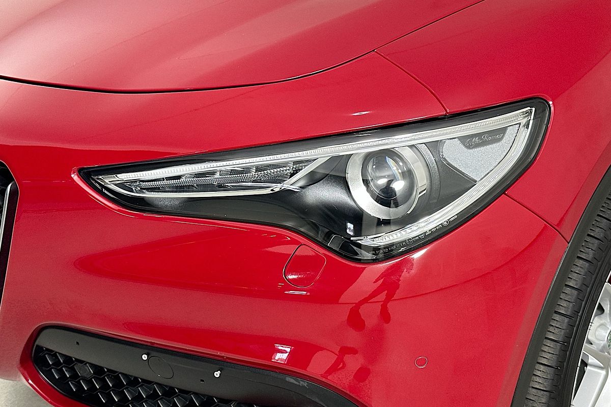 2020 Alfa Romeo STELVIO Ti 949