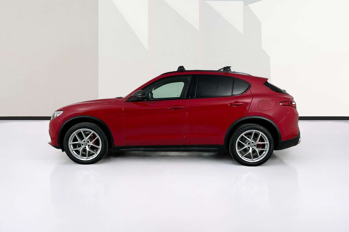 2020 Alfa Romeo STELVIO Ti 949
