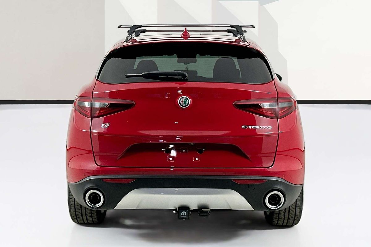 2020 Alfa Romeo STELVIO Ti 949