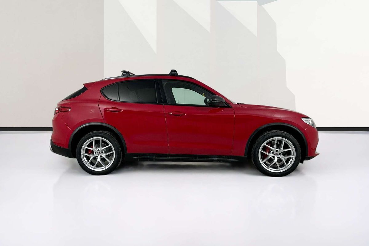 2020 Alfa Romeo STELVIO Ti 949