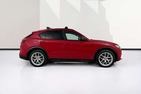 2020 Alfa Romeo STELVIO Ti 949