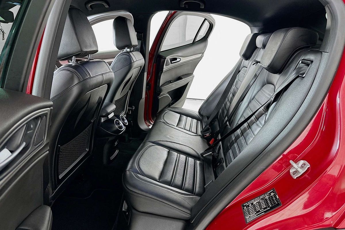 2020 Alfa Romeo STELVIO Ti 949